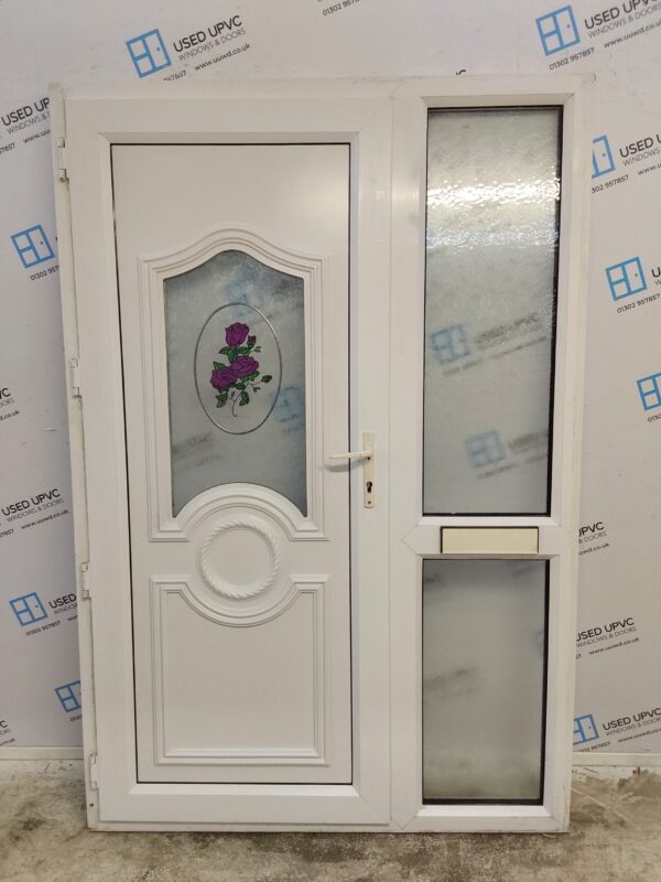 Used White Upvc Front Door And Side Panel 1370mm x 2045mm DS003 - Image 2