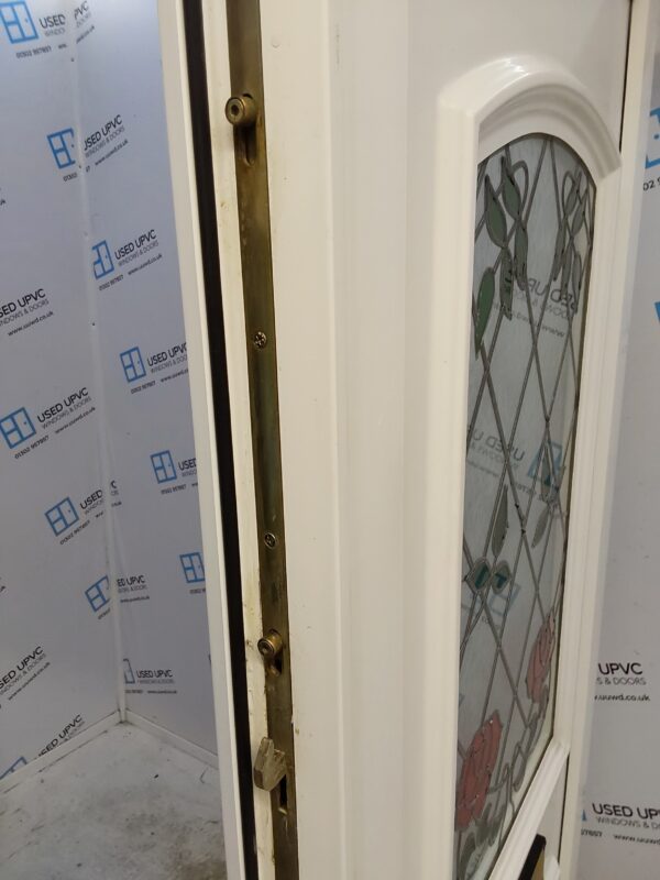 Used White Upvc Front Door 900mm x 2040mm (reduce to 880mm) C7D031 - Image 4