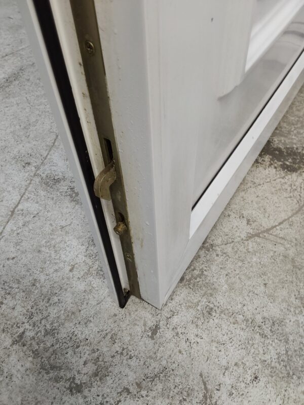 Used White Upvc Front Door 900mm x 2040mm (reduce to 880mm) C7D031 - Image 6