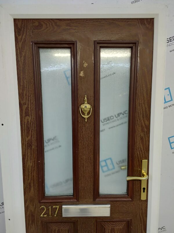 Used Brown Composite Front Door 950mm x 2050mm (Reduce To 900mm) 0668 - Image 12