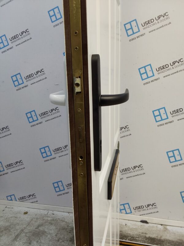 Used White Composite Front Door 855mm x 2025mm 0100 - Image 5