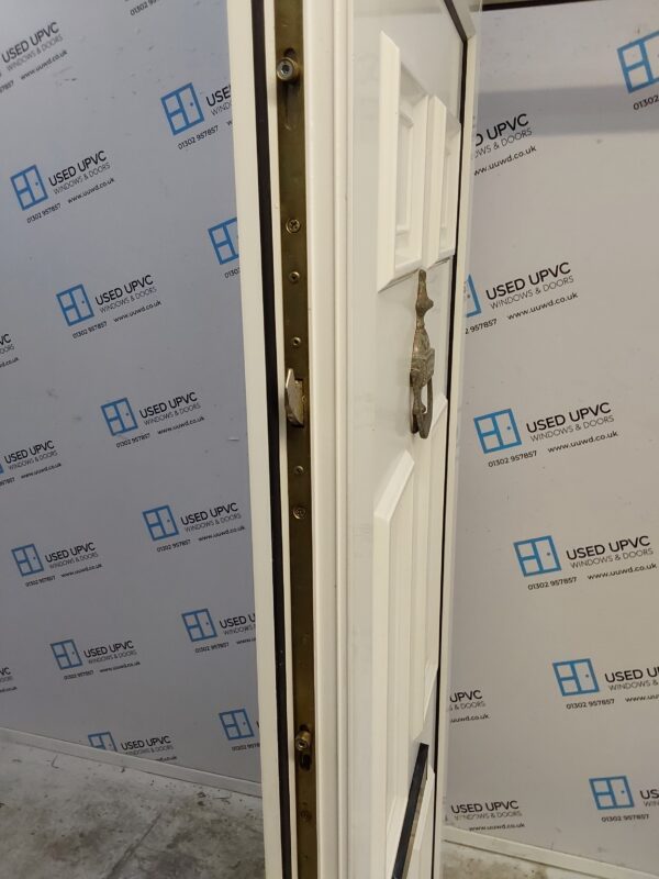 Used White Upvc Front Door 925mm x 2040mm 0606 - Image 4