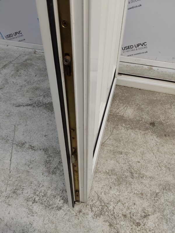 Used White Upvc Front Door 925mm x 2040mm 0606 - Image 6