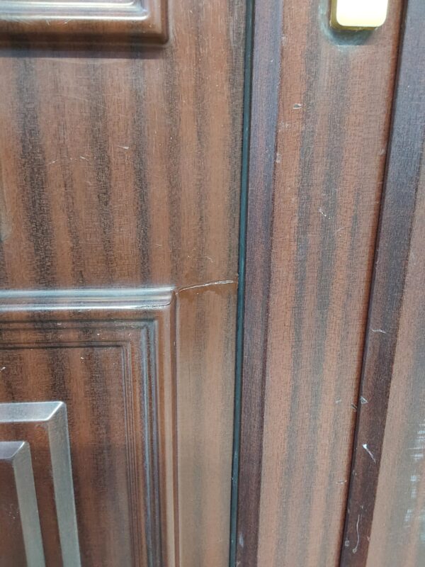 Used Woodgrain Upvc Front Door 885mm x 1995mm 0486 - Image 11