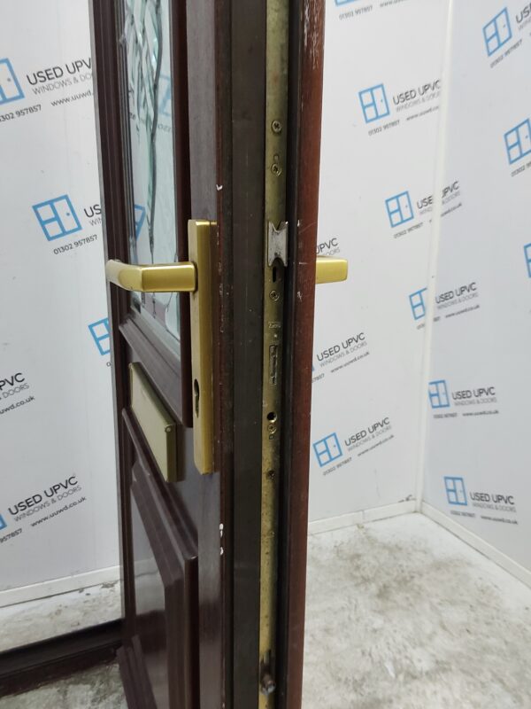 Used Woodgrain Upvc Front Door 885mm x 1995mm 0486 - Image 5