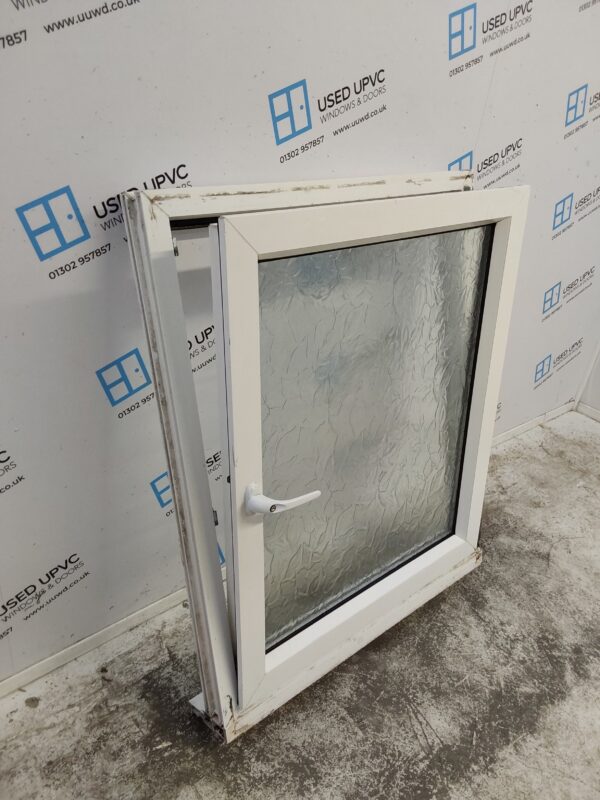 Used White Upvc Tilt And Turn Window 900mm x 1085mm (Reduce To 890mm) C4A022 - Image 3