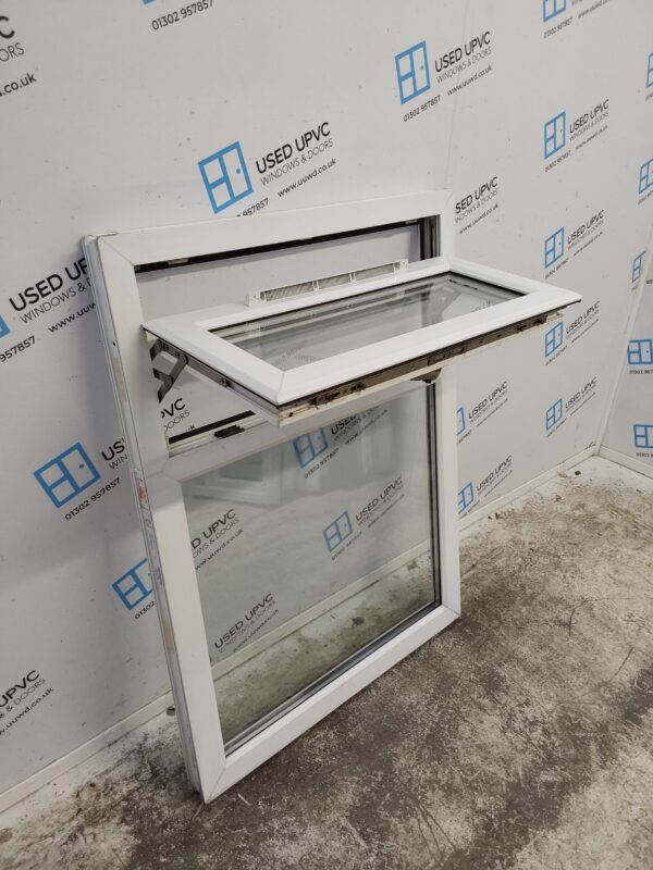 Used White Upvc Window 860mm x 1145mm C5061 - Image 3