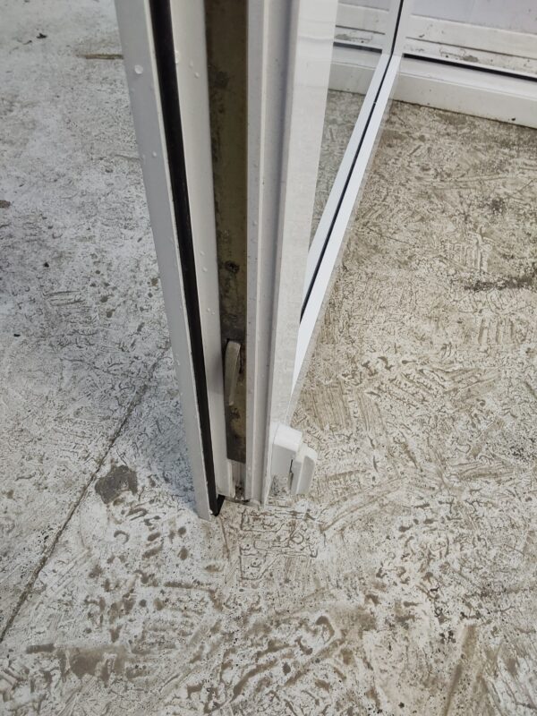 Used White Upvc French Doors 1800mm x 2050mm EA19 - Image 5