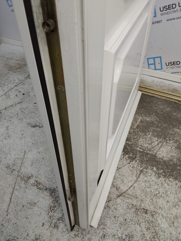 Used White Upvc Front Door 930mm x 2025mm 0416 - Image 8