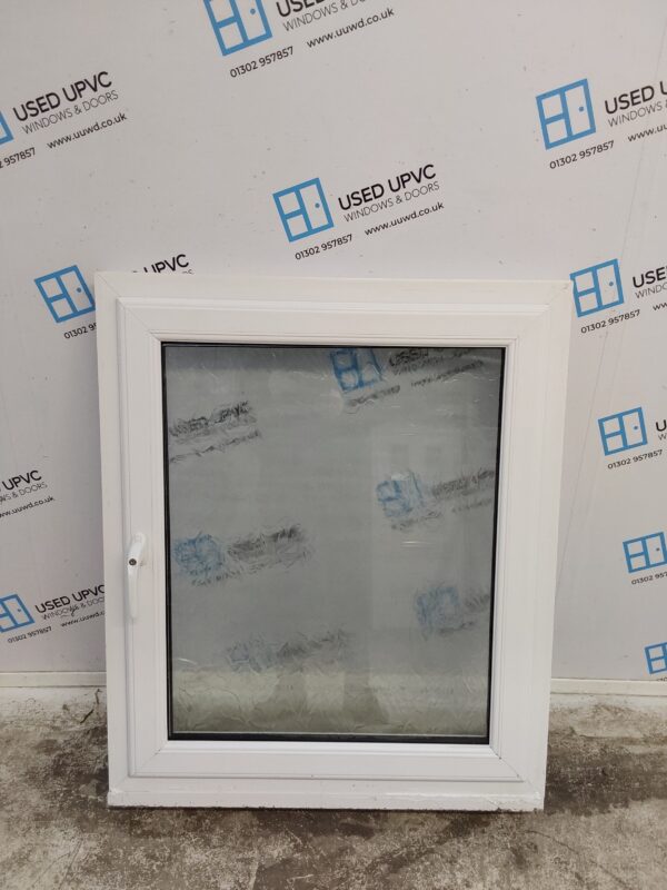 Used White Upvc Tilt And Turn Window 900mm x 1085mm LW0101 - Image 2