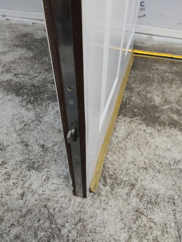 Used White Composite Back Door 875mm x 2035mm C7D004 - Image 6