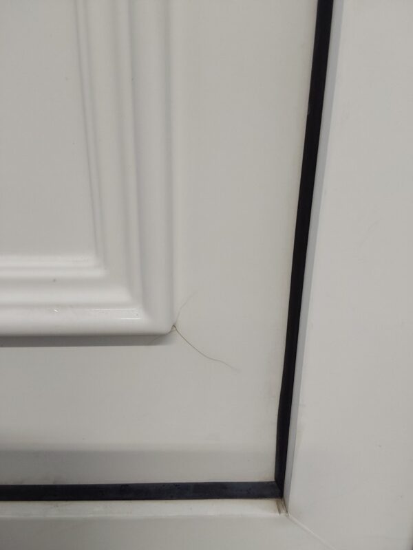 Used White Upvc Front Door 925mm x 2130mm (reduce to 910mm x 2115mm) C7D031 - Image 4
