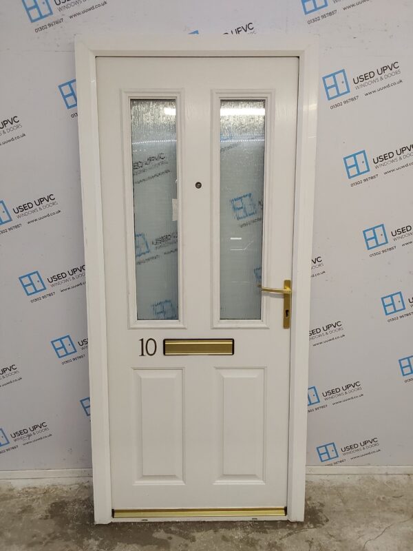 Used White Composite Front Door 925mm x 2020mm 0011