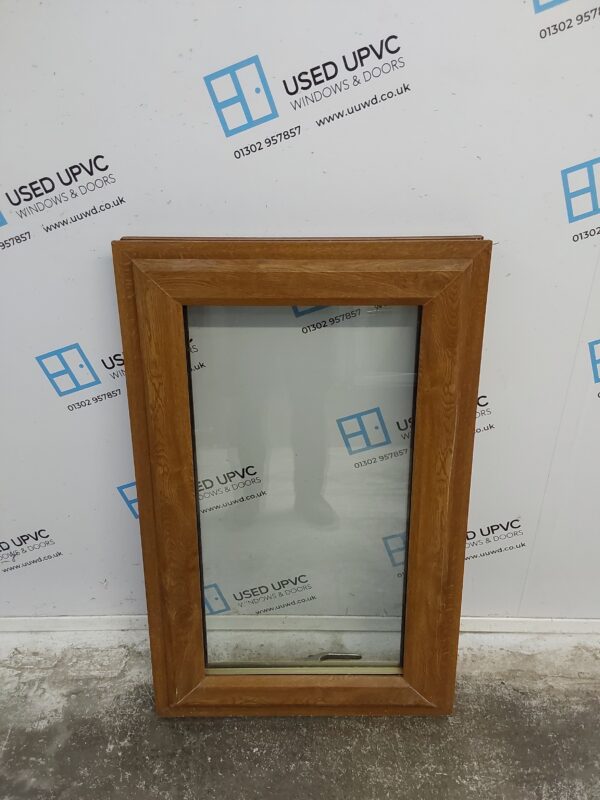 Used Oak Upvc Window 630mm x 985mm C2B005