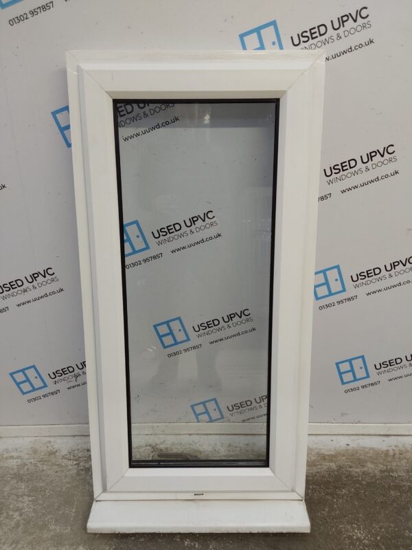 Used White Upvc Window 590mm x 1195mm USW019