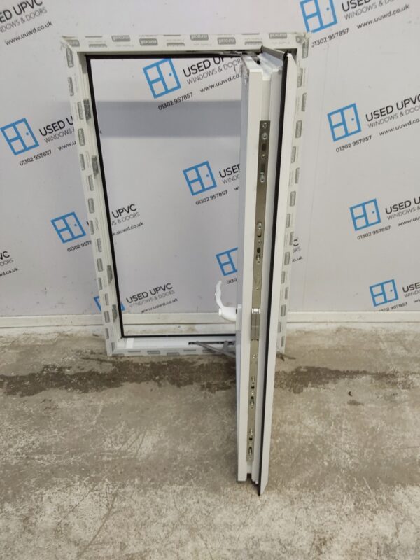 Brand New White Upvc Window 620mm x 985mm C4W163 - Image 3