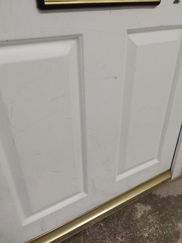 Used White Upvc Front Door 880mm x 2015mm 0356 - Image 9