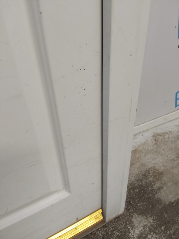 Used White Upvc Front Door 870mm x 2095mm 0732 - Image 6