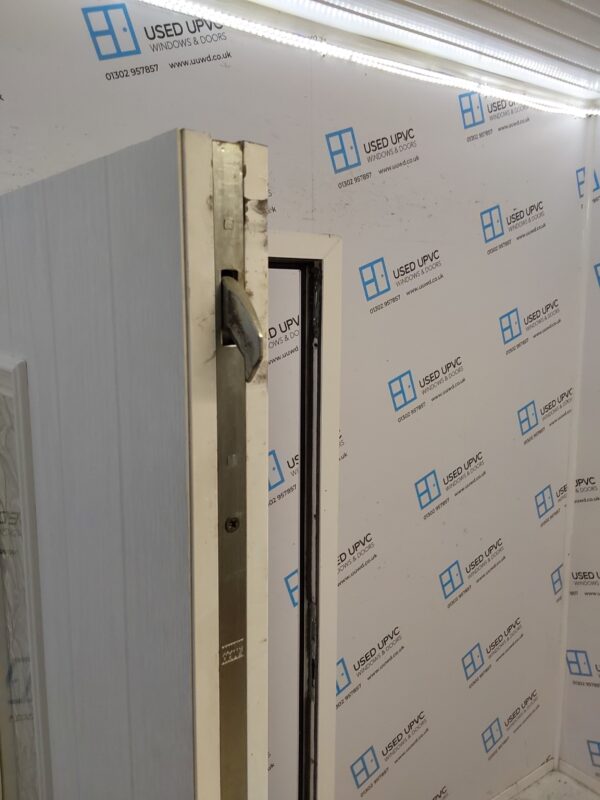 Used White Composite Door 820mm x 1910mm 0098 - Image 4