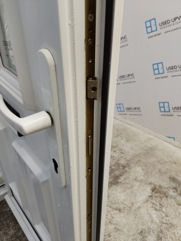 Used White Upvc Front Door 885mm x 2060mm 0755 - Image 5