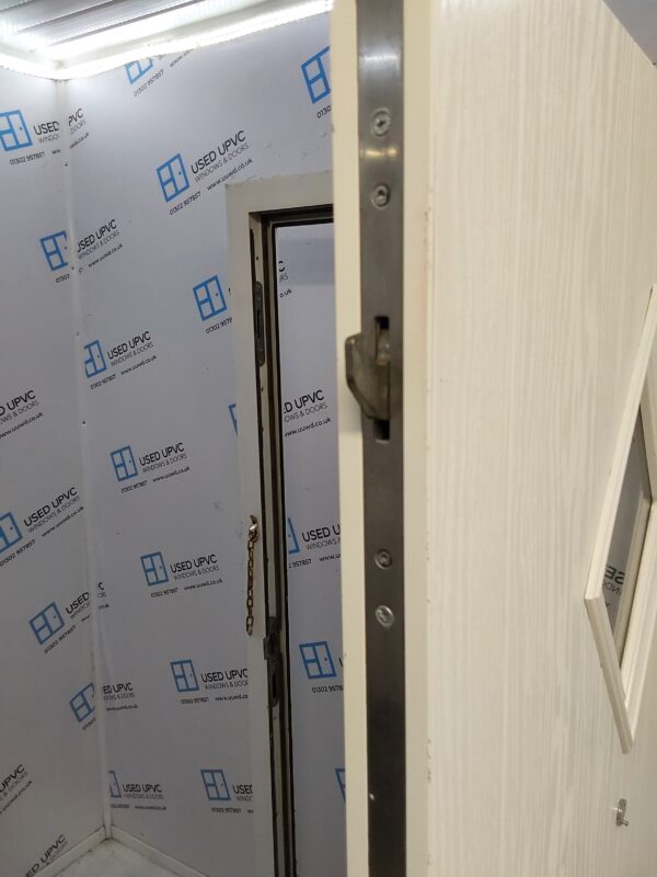 Used Blue Composite Front Door 910mm x 1970mm 0735 - Image 9