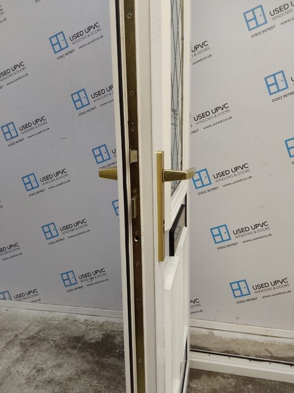 Used White Upvc Front Door 925mm x 2080mm (Reduce To 900mm) 0714 - Image 5