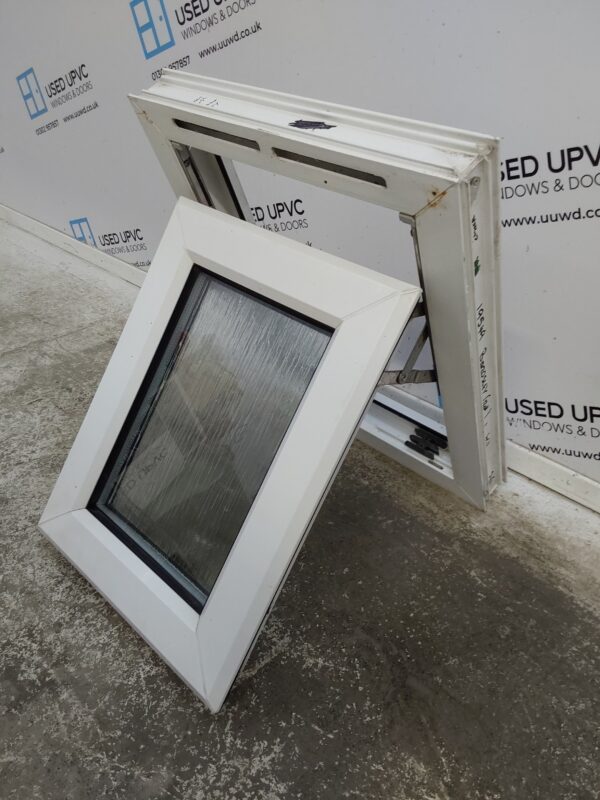 Used White Upvc Window 445mm x 555mm W0235 - Image 4