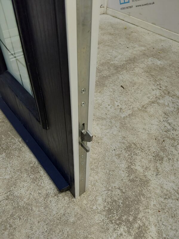 Used Dark Blue Composite Front Door 885mm x 2060mm (Reduce To 865mm) 0732 - Image 6