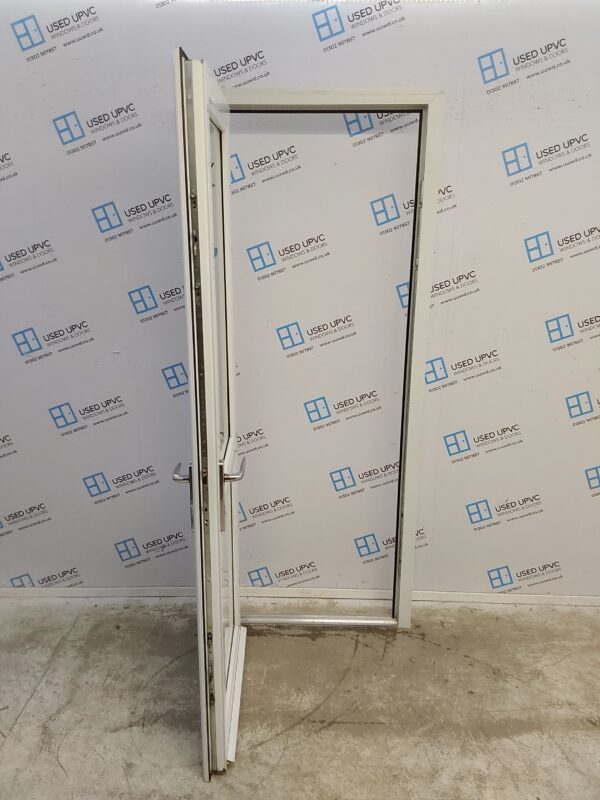 Used White Upvc Back Door 820mm x 2045mm (reduce to 800mm) 0713 - Image 3