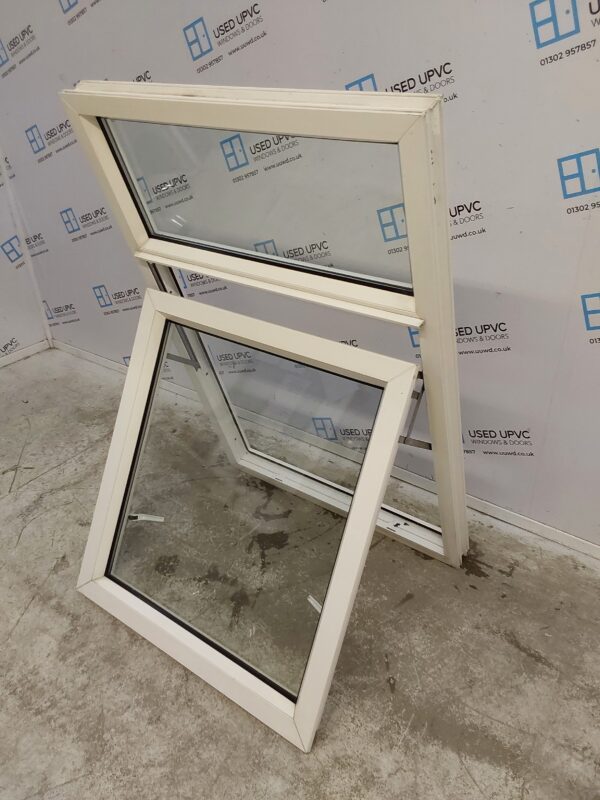 Used White Upvc Window 880mm x 1320mm SC1022 - Image 4