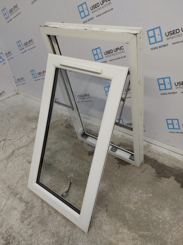 Used White Upvc Window 630mm x 1025mm C4W007 - Image 3