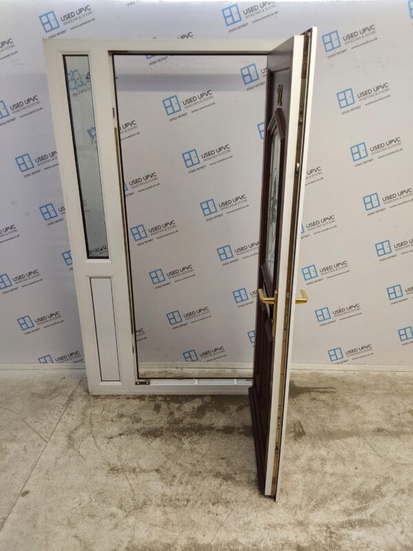 Used Woodgrain Upvc Front Door And Side Panel 1190mm x 2080mm (reduce to 1160mm) DS011 - Image 3