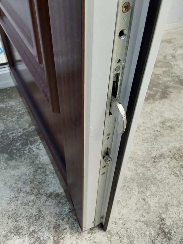 Used Woodgrain Upvc Back Door 900mm x 2125mm (reduce to 860mm) C7D039 - Image 8