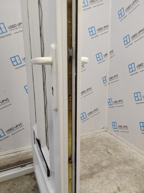 Used White Upvc Front Door 920mm x 2045mm 0014 - Image 5