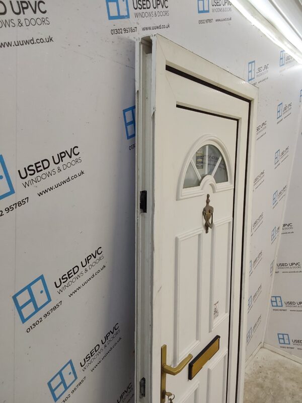 Used White Upvc Front Door 885mm x 2050mm 0369 - Image 7