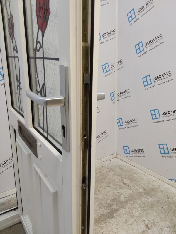 Used White Upvc Front Door 890mm x 2085mm C7D027 - Image 5