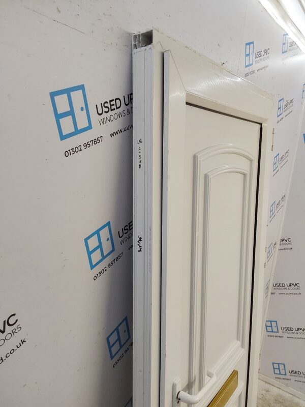 Used White Upvc Front Door 935mm x 2020mm (Reduce To 920mm) 0606 - Image 7