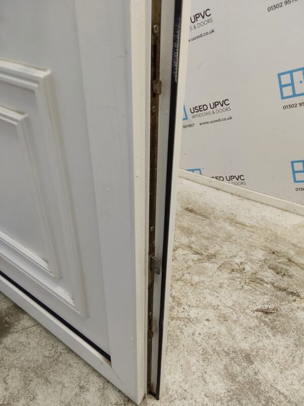 Used White Upvc Front Door 935mm x 2020mm (Reduce To 920mm) 0606 - Image 6