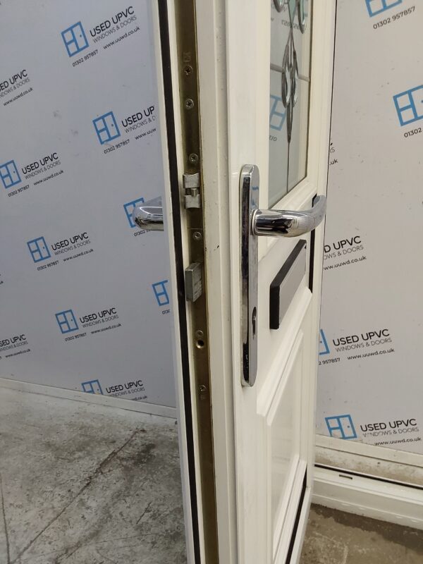 Used White Upvc Front Door 910mm x 2070mm (Reduce To 870mm) 0377 - Image 5