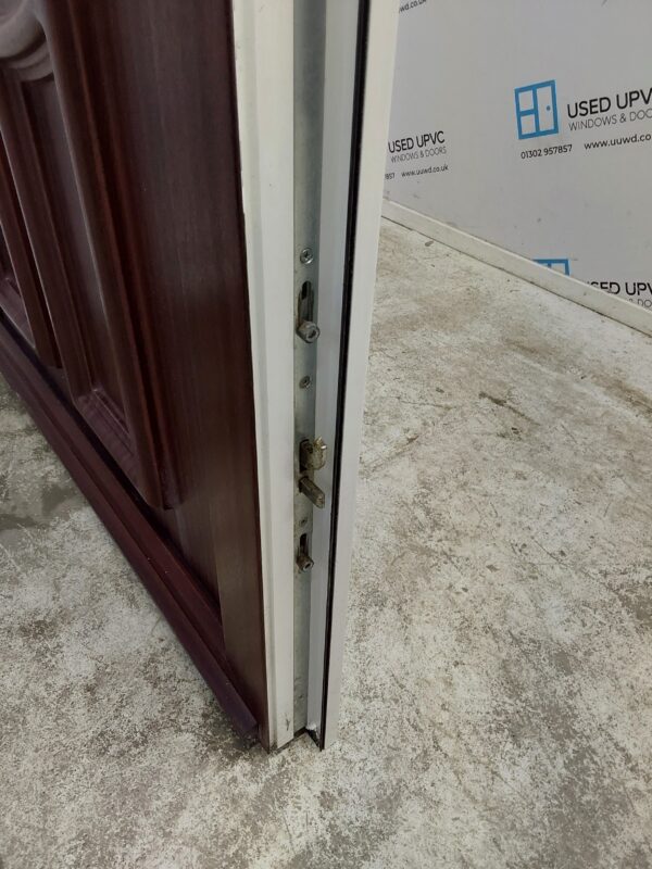 Used Woodgrain Upvc Front Door 1005mm x 1990mm 0309 - Image 6