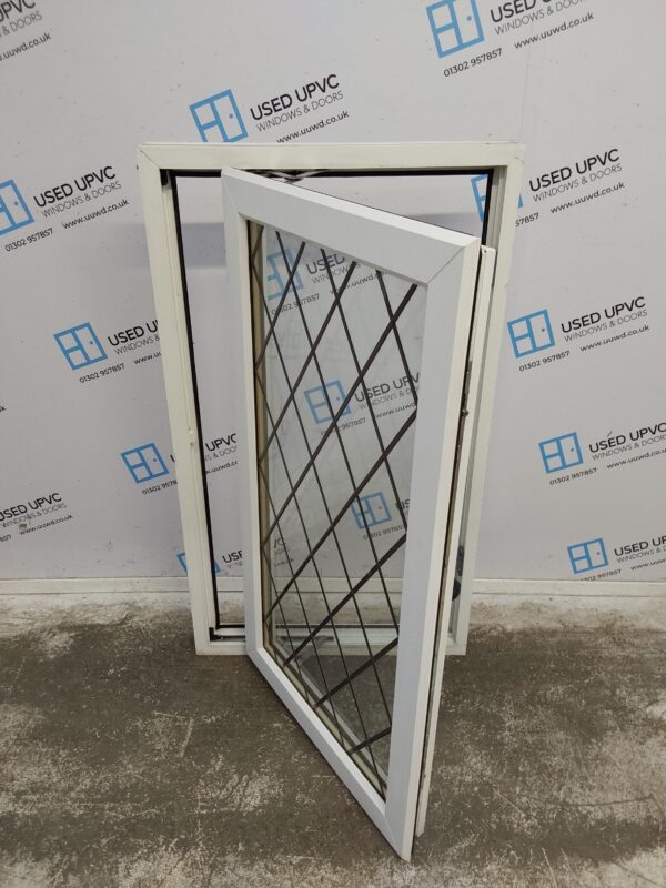Used White Upvc Window 665mm x 1165mm C2B026 - Image 2