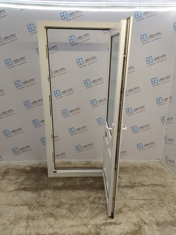 Used White Upvc Back Door 925mm x 2085mm (Reduce To 875mm) C7D043 - Image 3