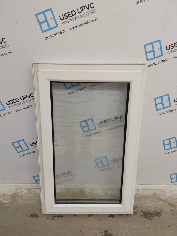 Used White Upvc Window 625mm x 995mm W0344