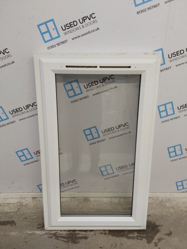 Used White Upvc Window 665mm x 1110mm C2110