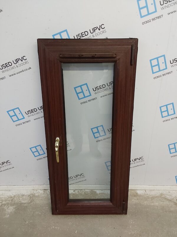 Used Woodgrain Upvc Tilt And Turn Window 560mm x 1215mm C2B095 - Image 2