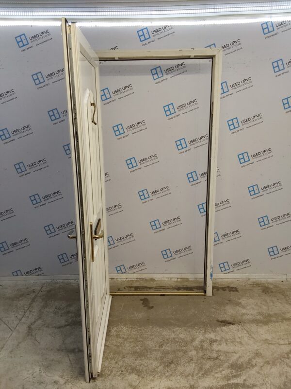 Used White Upvc Front Door 1020mm x 2100mm 0806 - Image 3
