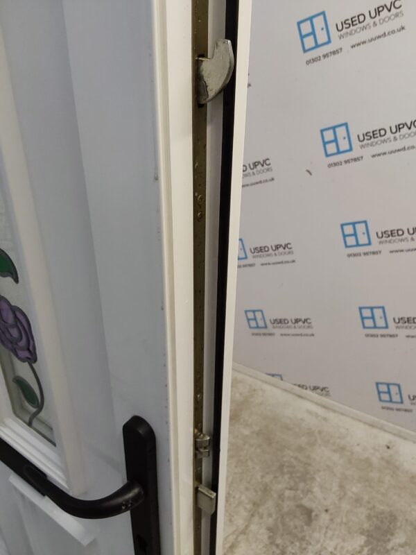 Used White Upvc Front Door 975mm x 2105mm 0602 - Image 7
