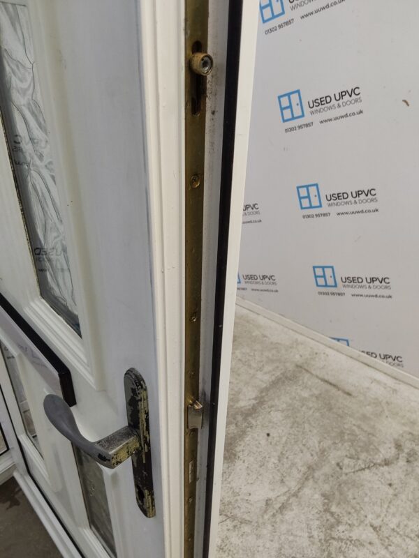 Used White Upvc Front Door 940mm x 2035mm (reduce to 880mm) 0122 - Image 7