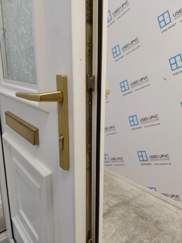 Used White Upvc Front Door 920mm x 2040mm (Reduce To 900mm) 0732 - Image 5