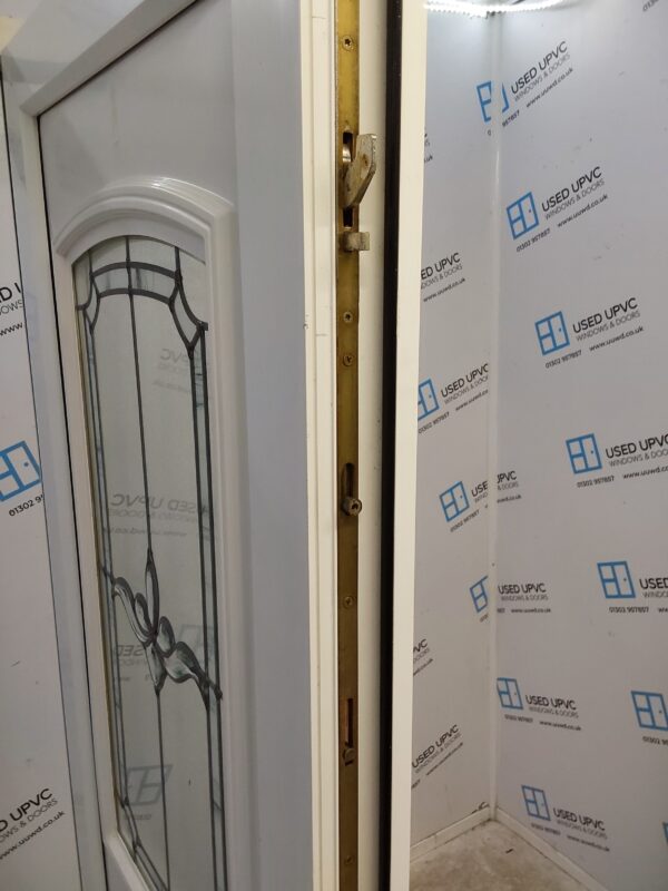 Used White Upvc Front Door 865mm x 2065mm 0321 - Image 4
